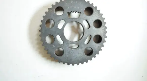 Audi A4 S4 B8 8K Camshaft pulley/ VANOS 038109111E