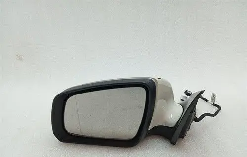Mercedes-Benz C W204 Front door electric wing mirror A2048100376