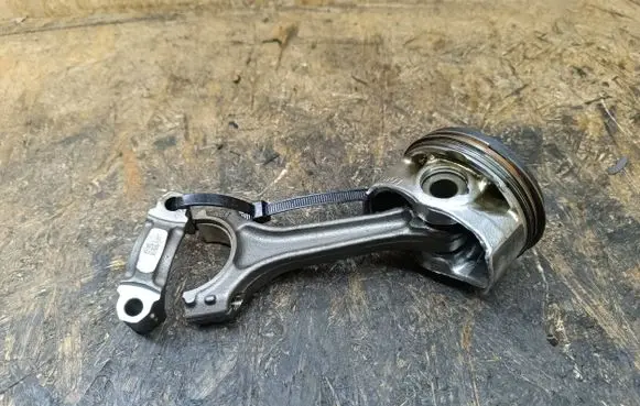 Audi A3 S3 8V Piston with connecting rod CJX