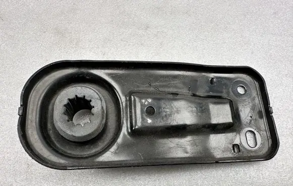 Ford Mustang VI Radiator mount bracket JR338K202AA