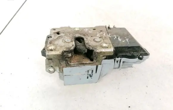 Citroen Xantia Front door lock 