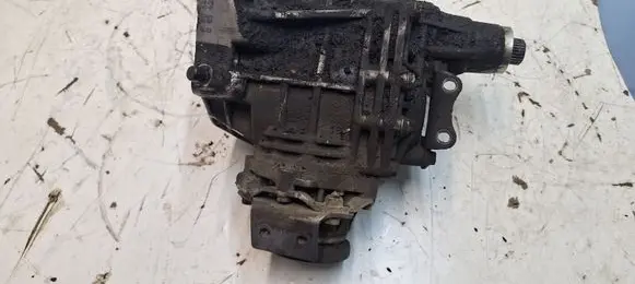 Volkswagen Transporter - Caravelle T5 Gearbox transfer box case 