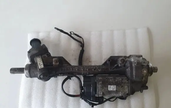 BMW 1 E82 E88 Steering rack 6798893 00606466 7806974391