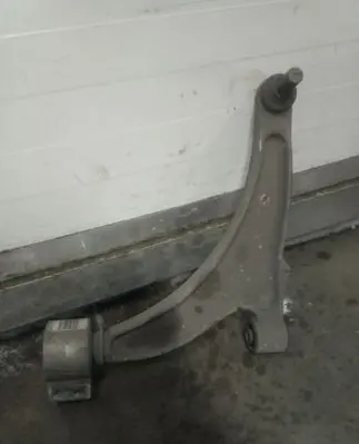Opel Insignia A Front lower control arm/wishbone 22792989