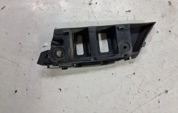 Volkswagen Tiguan Front bumper mounting bracket 5N0807184