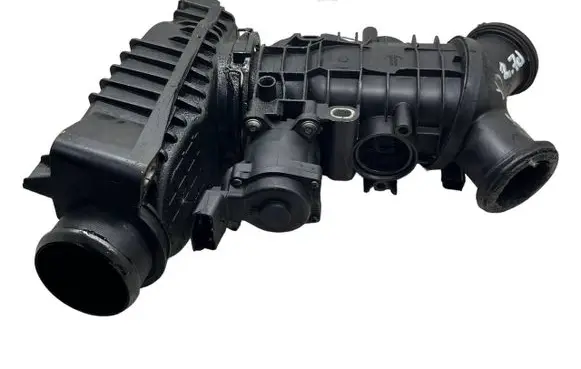 Jaguar XJ X350 Air intake duct part 4R8Q6K770AD