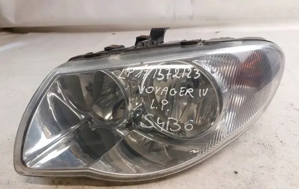 Chrysler Voyager Headlight/headlamp
