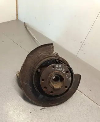 Audi Q7 4L Rear wheel hub