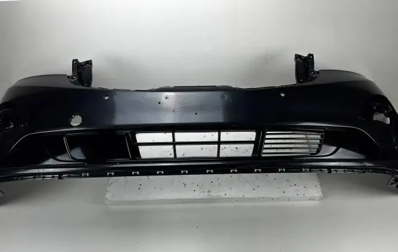 KIA Sedona Front bumper 8651149