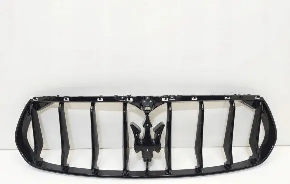 Maserati Levante Front bumper upper radiator grill 670041948