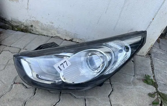 Hyundai ix35 Headlight/headlamp