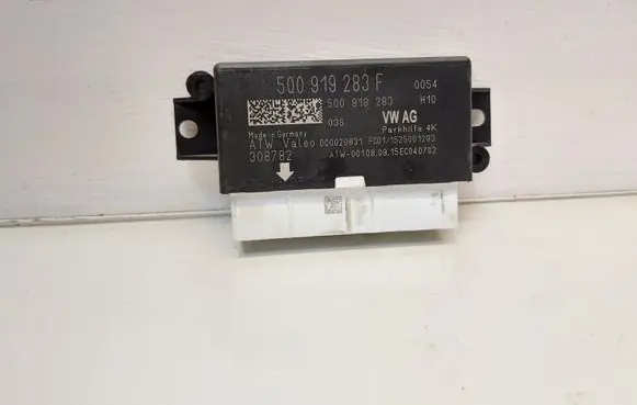 Skoda Octavia Mk3 (5E) Parking PDC control unit/module 5Q0919283F