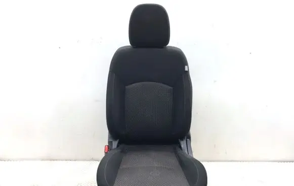 Mitsubishi ASX Front driver seat 