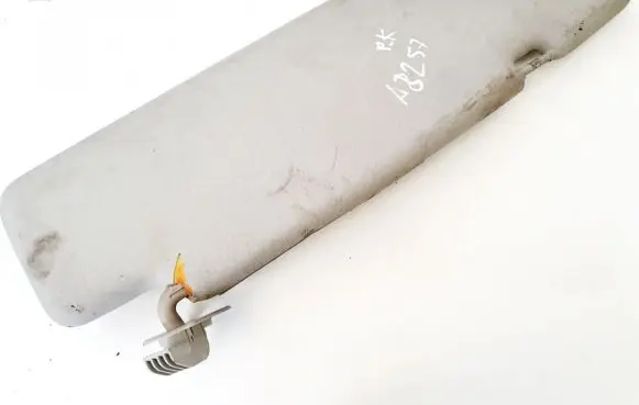 Volkswagen Golf III Sun visor