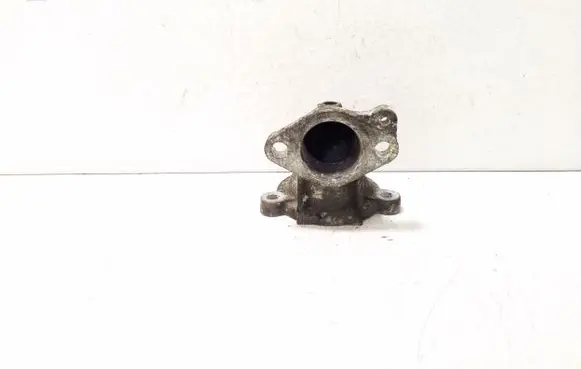Nissan X-Trail T30 Engine coolant pipe/hose