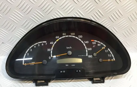 Mercedes-Benz Sprinter W901 W902 W903 W904 Speedometer (instrument cluster) A0014464521