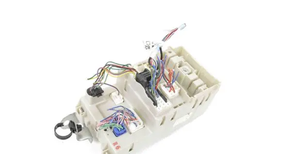 Toyota RAV 4 (XA20) Central body control module 8273342061 5F150267