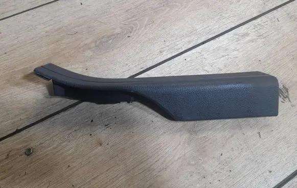 Mercedes-Benz C W204 Rear sill trim cover A2046860336