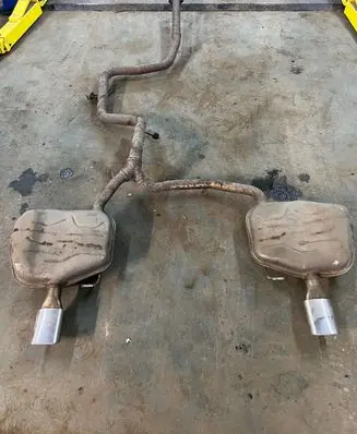 Volvo V70 Muffler/silencer 