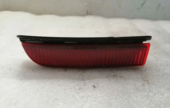 Toyota Avensis T270 Rear tail light reflector 8192013022