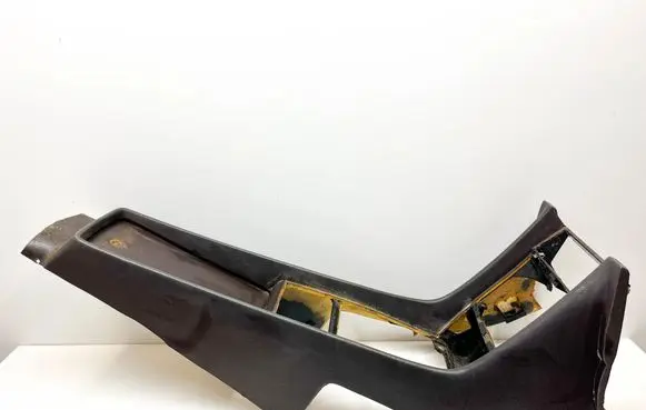 Mercedes-Benz SLC C107 Center console A1076802050 1076802050