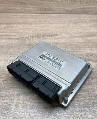 Audi A6 S6 C5 4B Engine control unit/module ECU 4B0907551S 0261207003