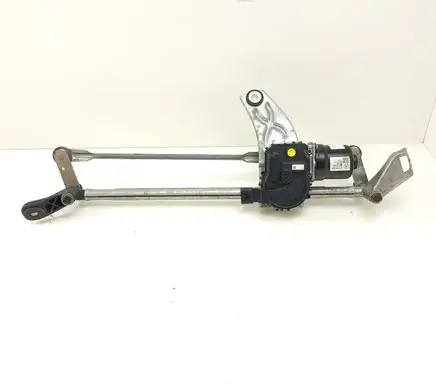 Mercedes-Benz CLA C118 X118 Front wiper linkage and motor A1778204901 W000075872