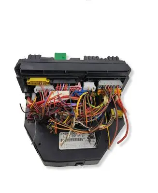 Mercedes-Benz E W212 Fuse module A2129008507 A2129024403 A2129016300