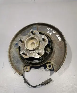 Nissan Qashqai+2 Rear wheel hub