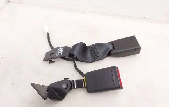 Hyundai Kona I Rear seatbelt buckle LY305A LY30XA