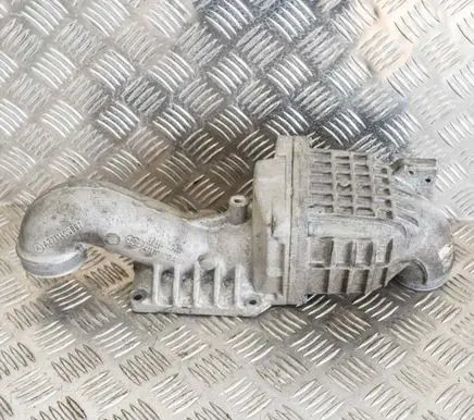 Mercedes-Benz C W203 Other engine bay part A2711400887