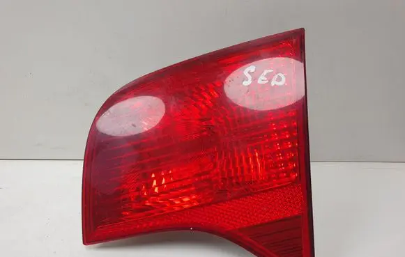 Audi A4 S4 B7 8E 8H Tailgate rear/tail lights 8E5945094A