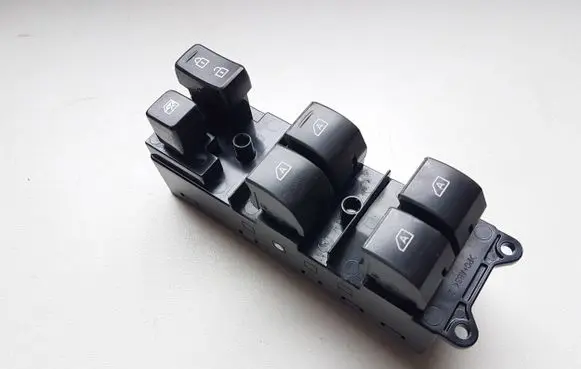 Mitsubishi Outlander Electric window control switch 8608A416
