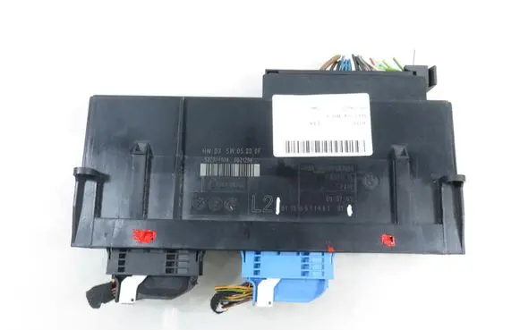 BMW 1 E81 E87 Central body control module 61356971961