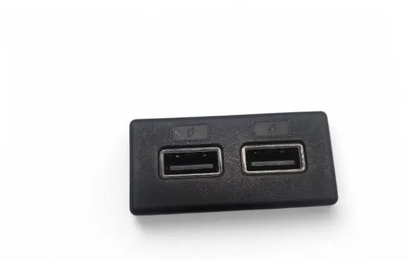 Alfa Romeo Stelvio USB socket connector 01561319450