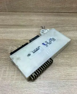 BMW 5 E39 Comfort/convenience module 8376692 5DK007047