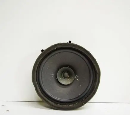 Mitsubishi Outlander Rear door speaker 8720A017