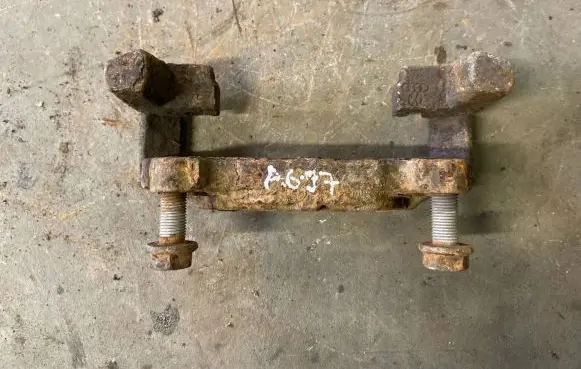 Audi A6 S6 C5 4B Front Brake Caliper Pad/Carrier 