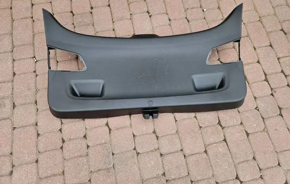 Opel Astra K Tailgate trim 13432051-