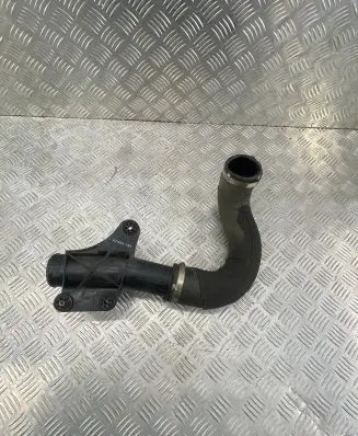 Audi A4 S4 B8 8K Air intake hose/pipe 8K0145673