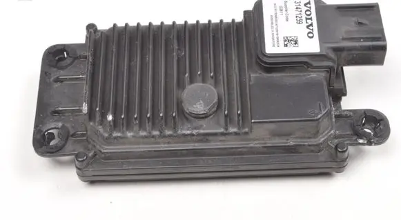 Volvo V40 ACC Distronic radar sensor grill/trim 31471259