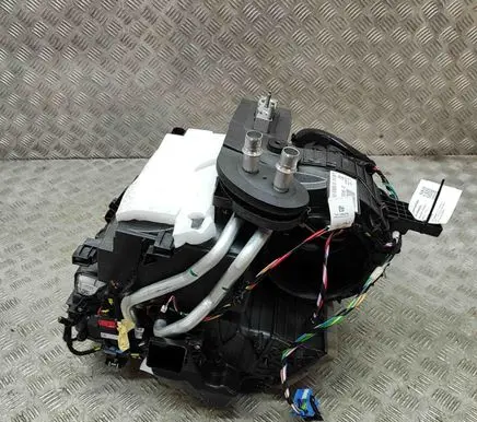Jeep Avenger Interior heater climate box assembly 9850267480