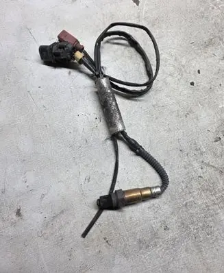 Volkswagen PASSAT B6 Lambda probe sensor 0281004042
