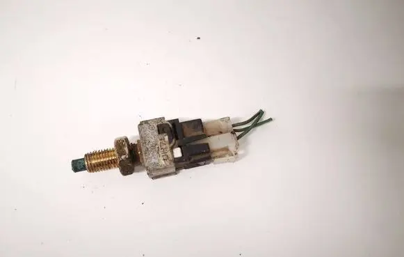 Mazda 626 Brake pedal sensor switch 