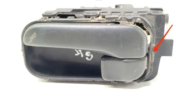 Nissan X-Trail T30 Rear door interior handle