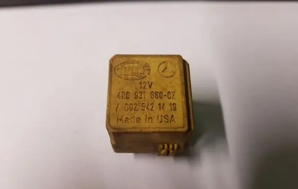 Mercedes-Benz ML W163 Other relay A0025421419 4R093108002
