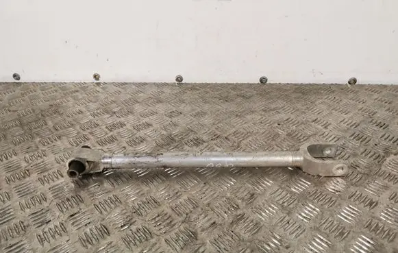 Infiniti Q50 Rear control arm C5925B