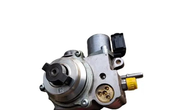 Peugeot RCZ Fuel injection high pressure pump 9819938580 417311