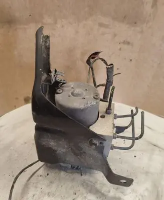 Mitsubishi Carisma ABS Pump 12V0130108