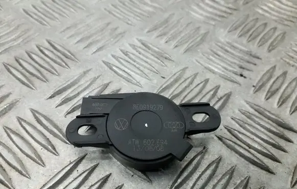 Audi A4 S4 B8 8K Parking PDC sensor speaker 8E0919279